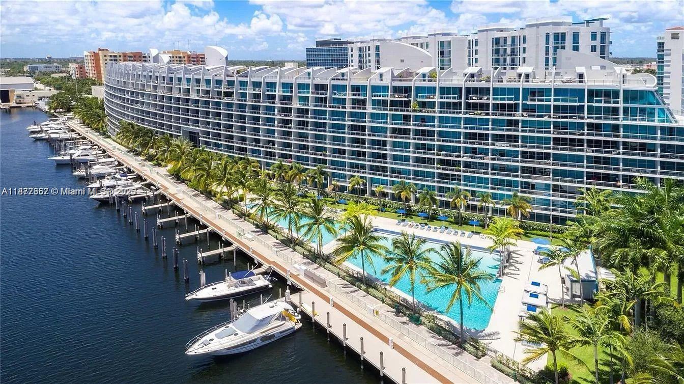 Apartamento para Alugar em Aventura, FL