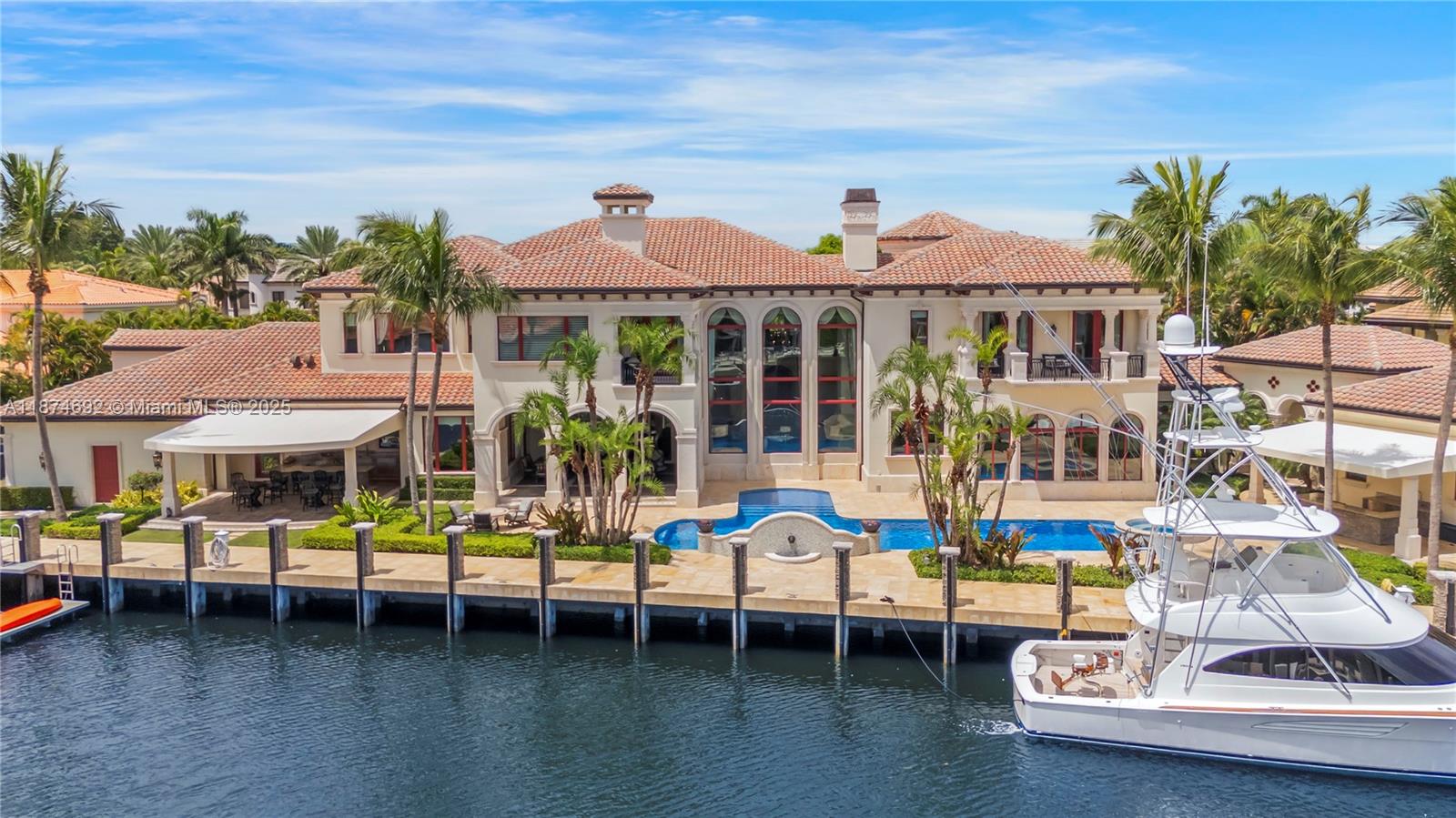 700 Osprey Point Cir, Boca Raton, FL 33431