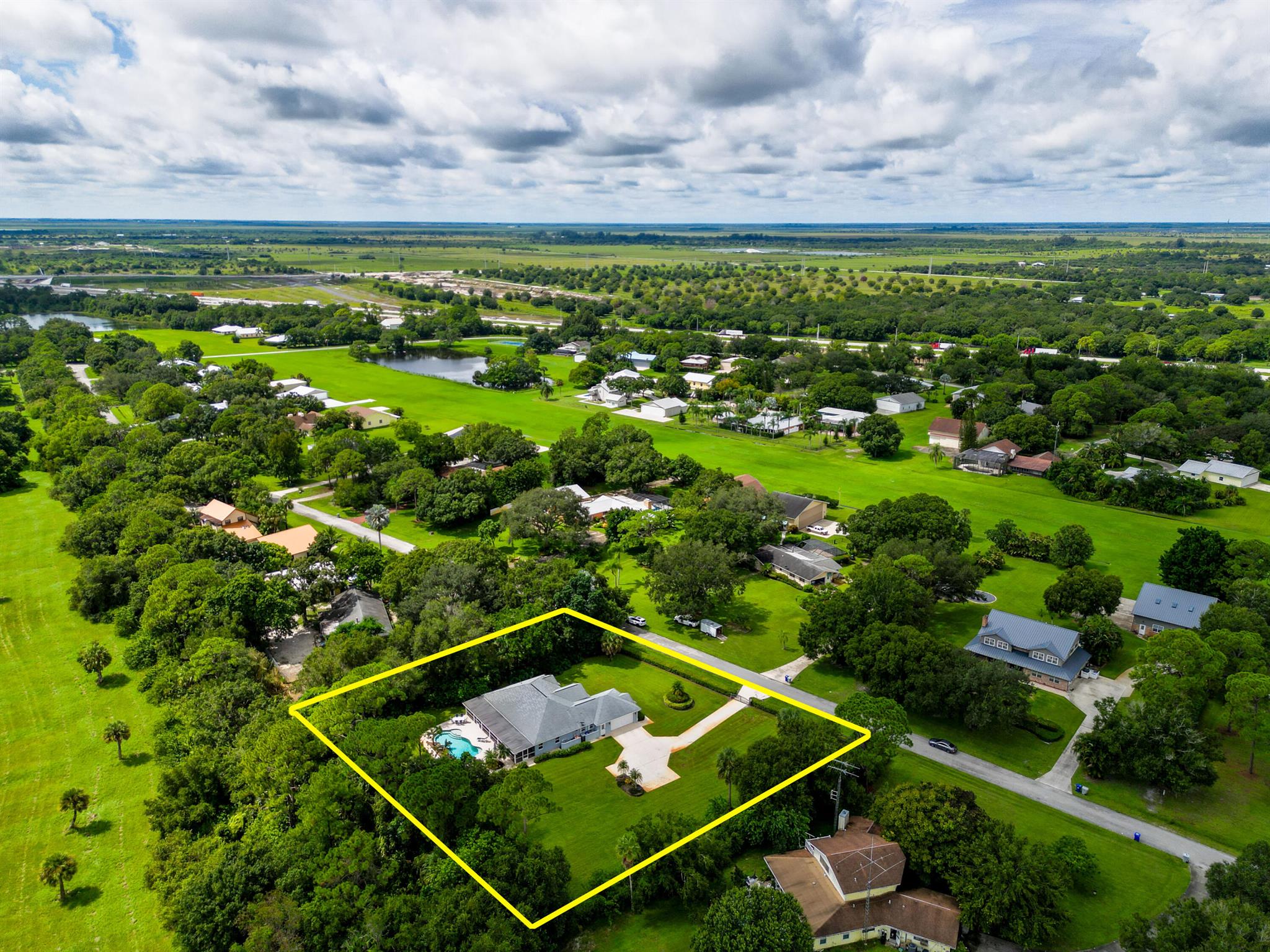 Homes for sale in Vero Beach, FL | 280 Nieuport Dr, Vero Beach, FL 32968 | MLS# R11123280