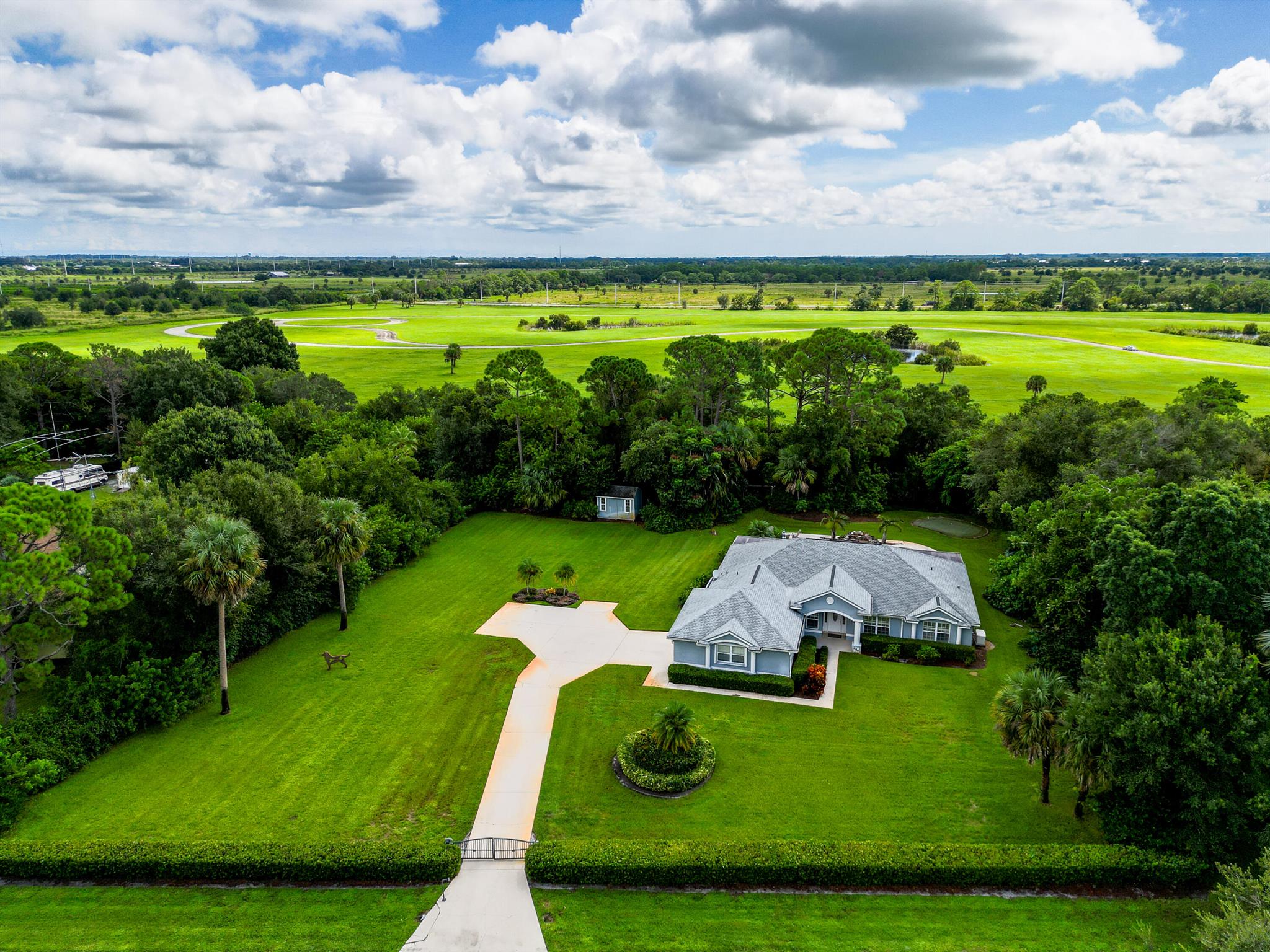 Homes for sale in Vero Beach, FL | 280 Nieuport Dr, Vero Beach, FL 32968 | MLS# R11123280