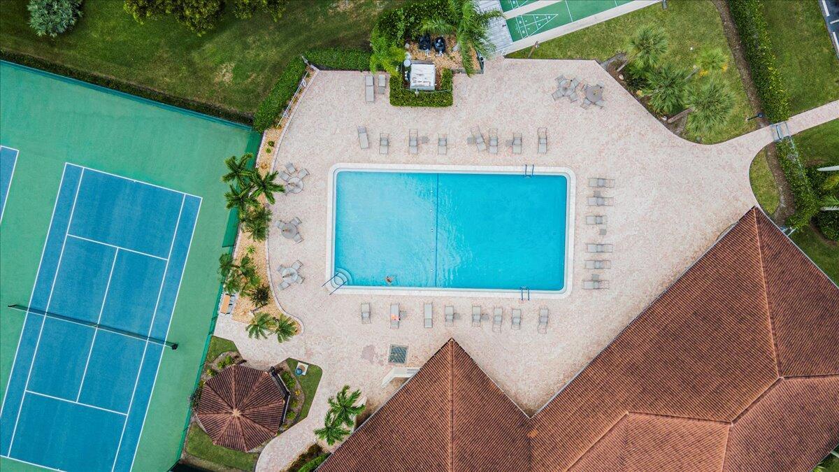 Homes for sale in Stuart, FL | 511 Sw South River Dr #103, Stuart, FL 34997 | MLS# R11123294