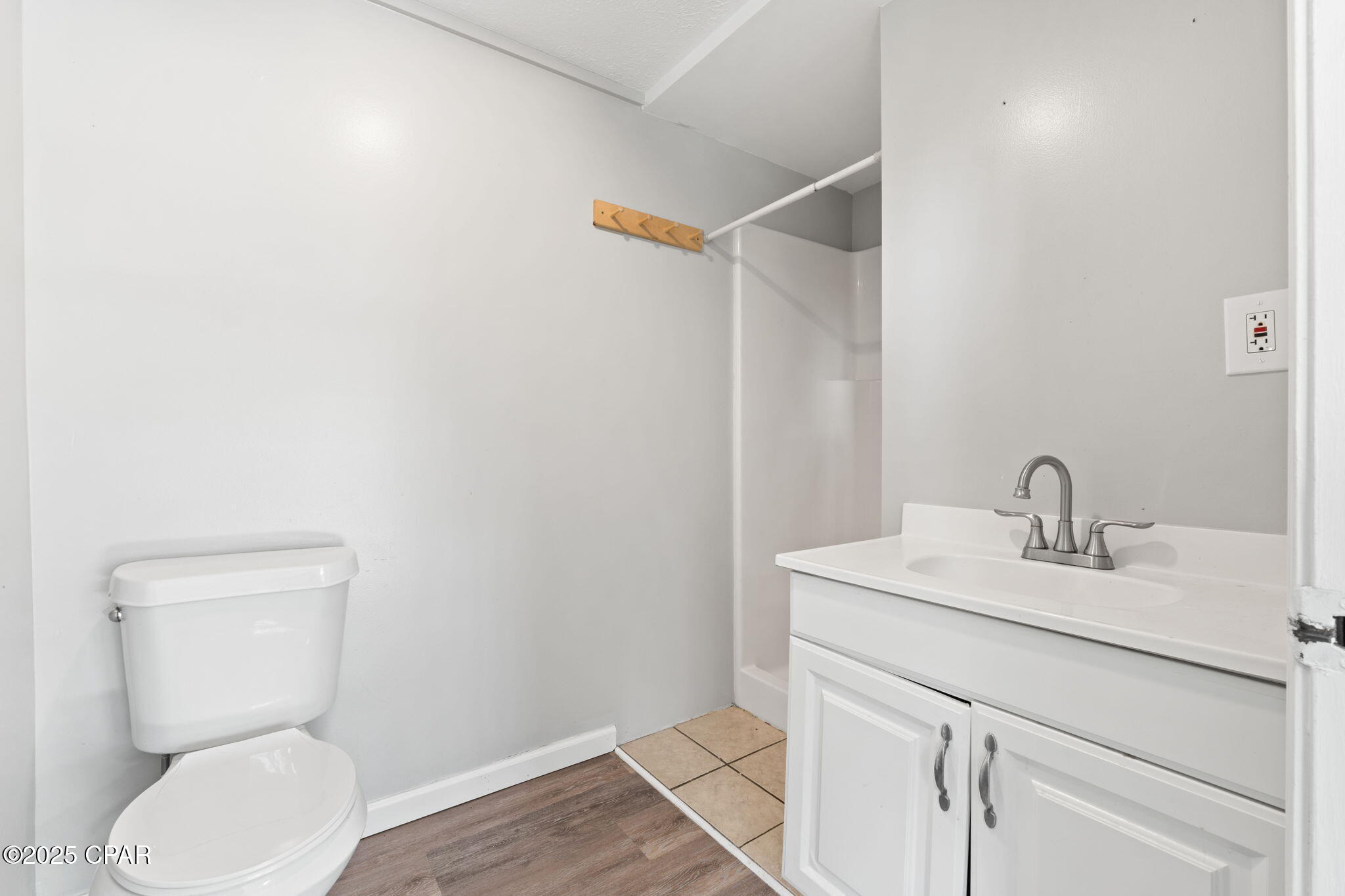 Image 16 For 13636 Hwy 77