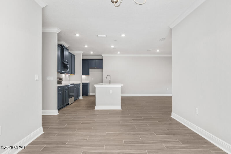 Image 14 For 208 Lake Merial Blvd