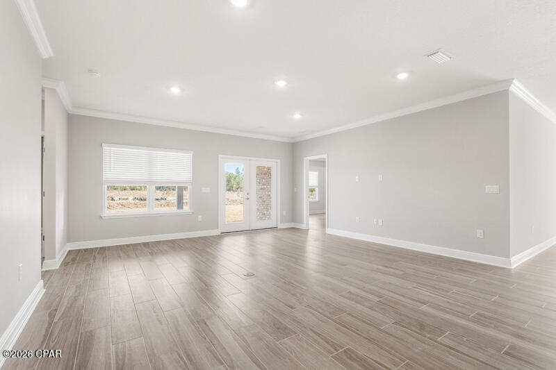 Image 18 For 208 Lake Merial Blvd