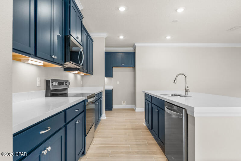 Image 31 For 208 Lake Merial Blvd