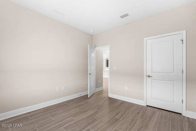 Image 47 For 208 Lake Merial Blvd