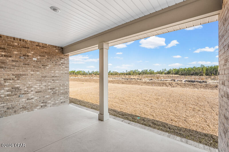 Image 47 For 208 Lake Merial Blvd