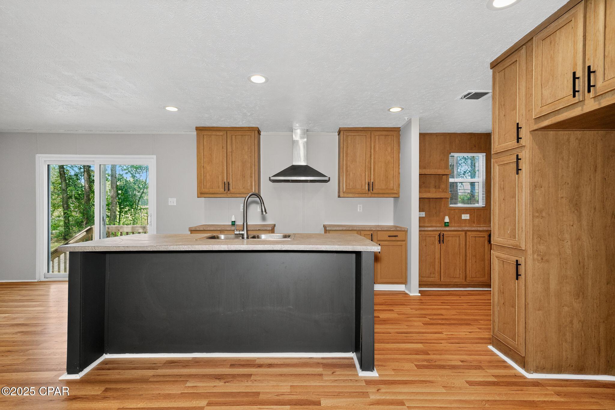 Image 4 For 10250 Syphon Drive