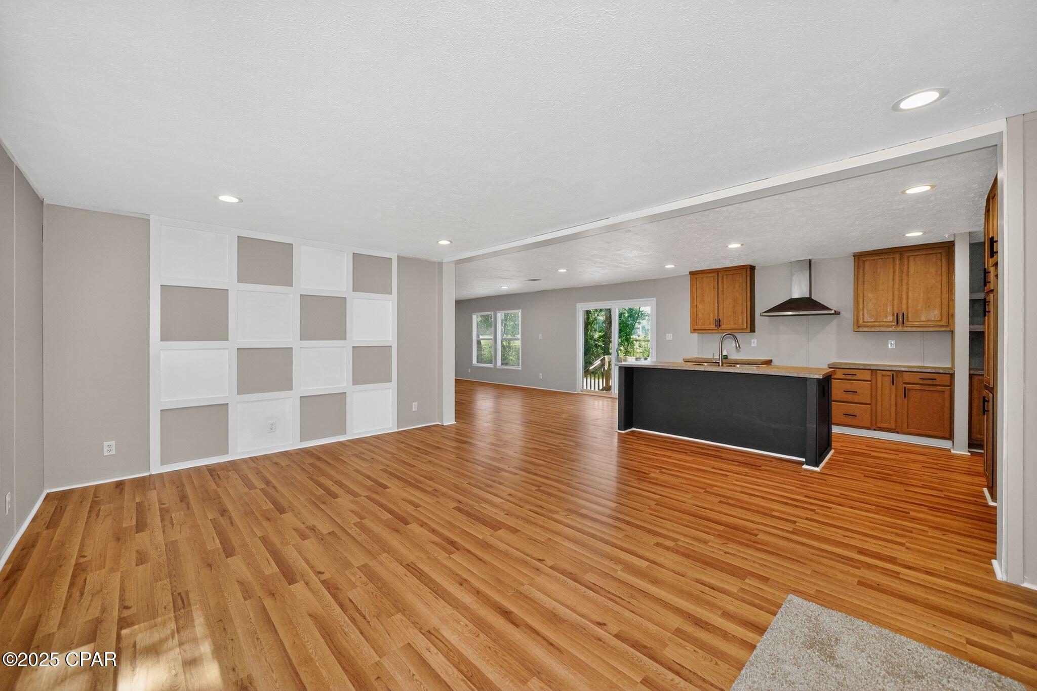 Image 6 For 10250 Syphon Drive