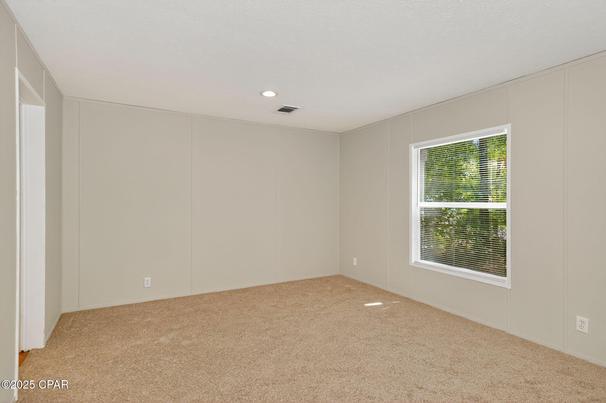 Image 8 For 10250 Syphon Drive