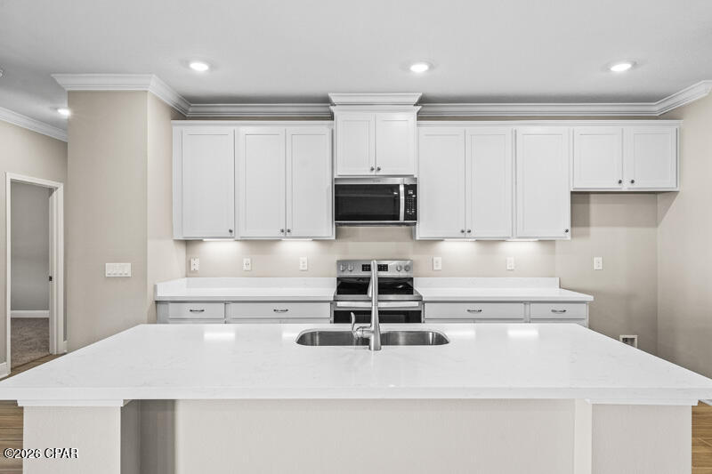 Image 15 For 206 Lake Merial Blvd