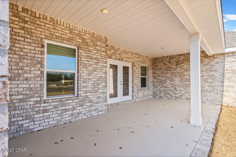 Image 38 For 206 Lake Merial Blvd