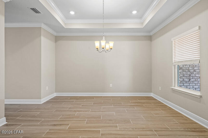 Image 4 For 206 Lake Merial Blvd