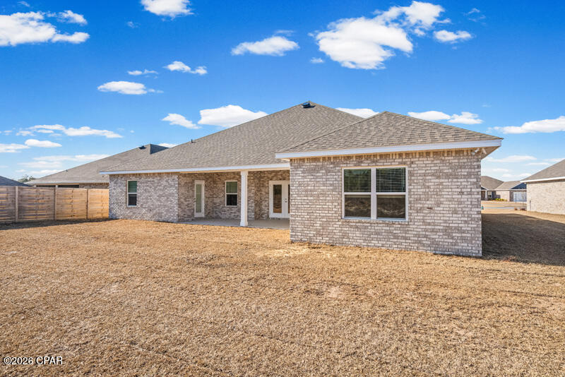 Image 41 For 206 Lake Merial Blvd