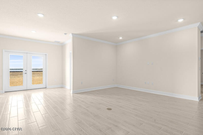 Image 10 For 213 Lake Merial Blvd