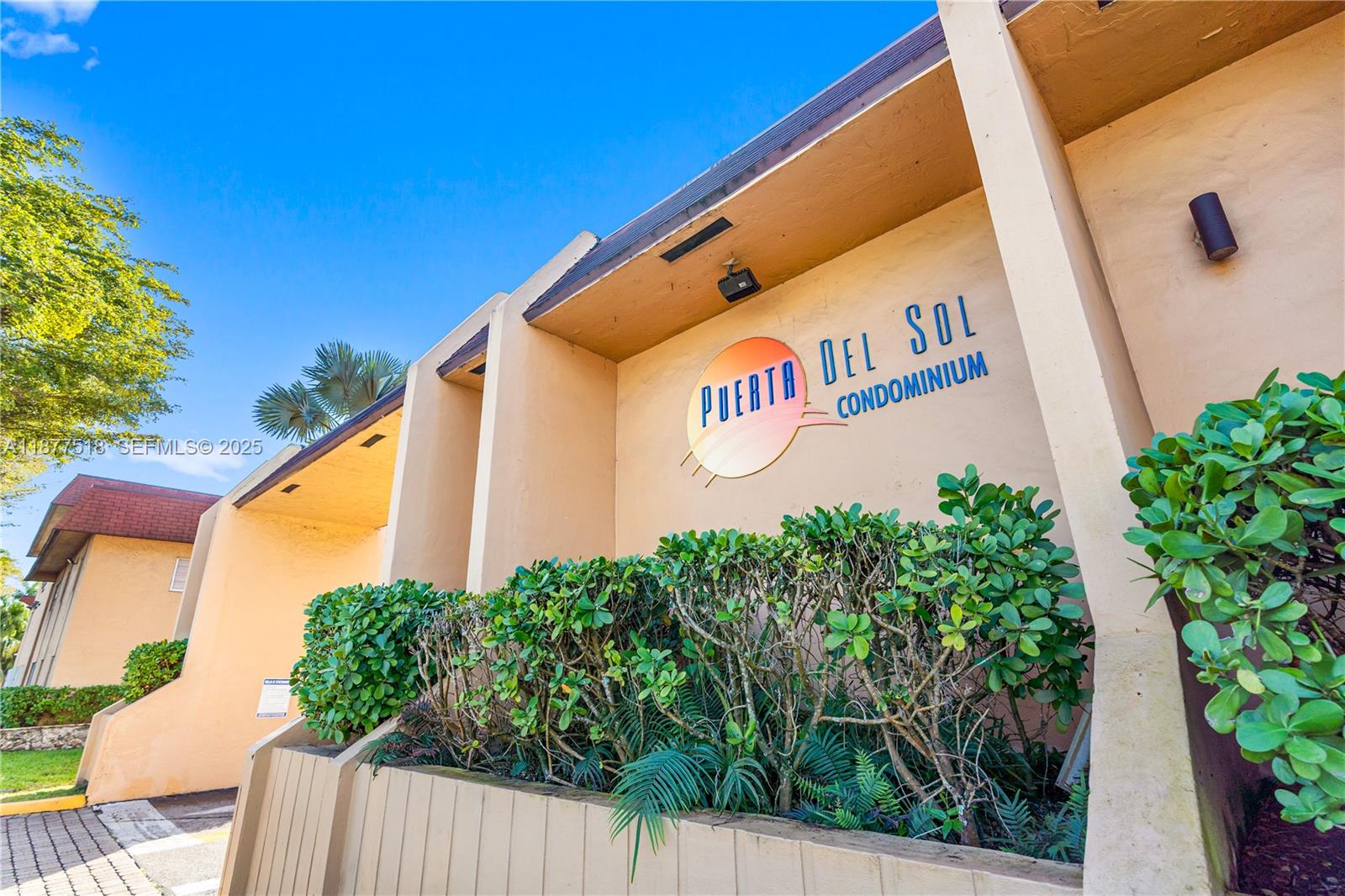 Puerta Del Sol Condo