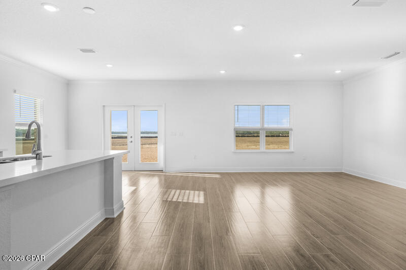 Image 6 For 211 Lake Merial Blvd