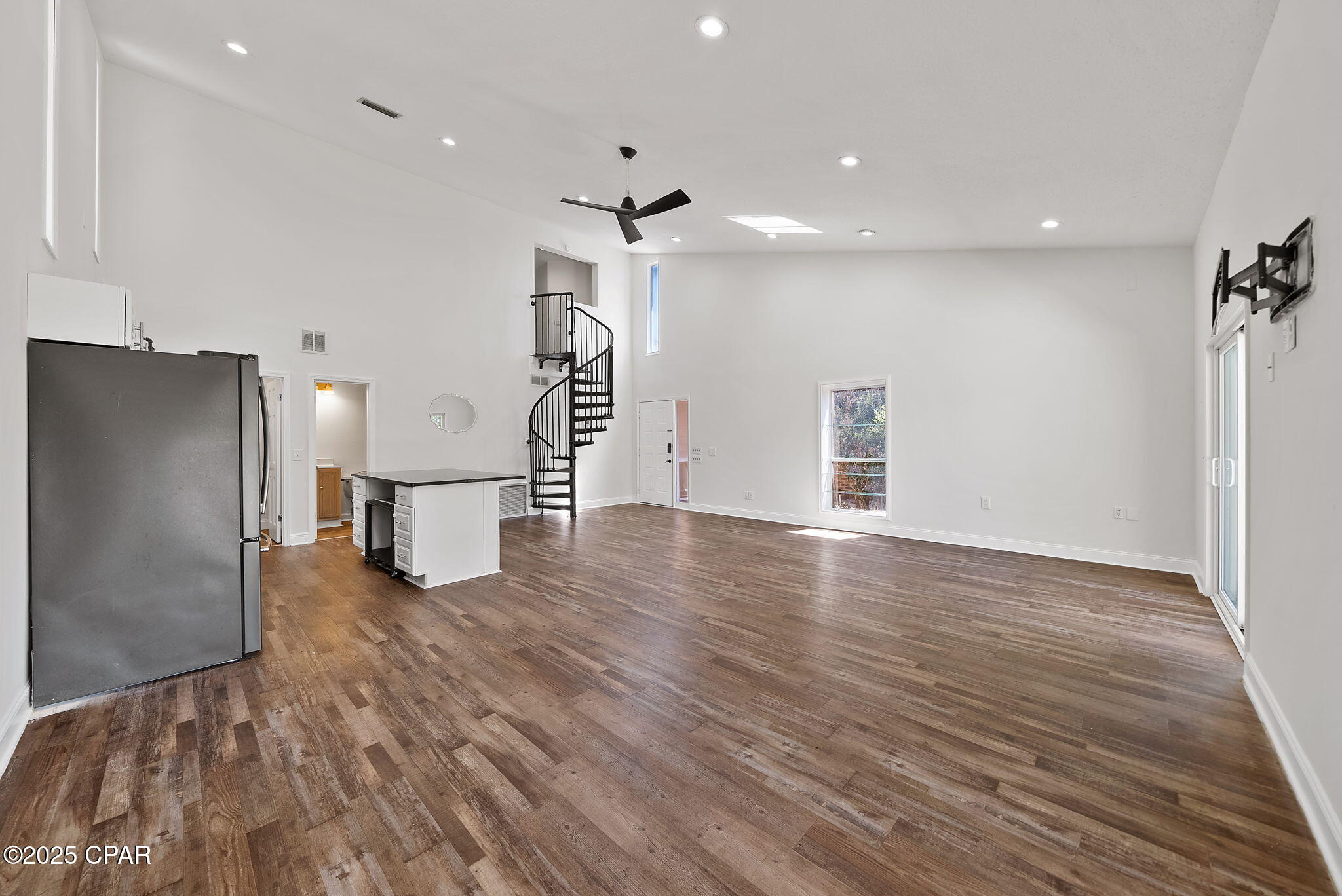 Image 12 For 1016 12th Street