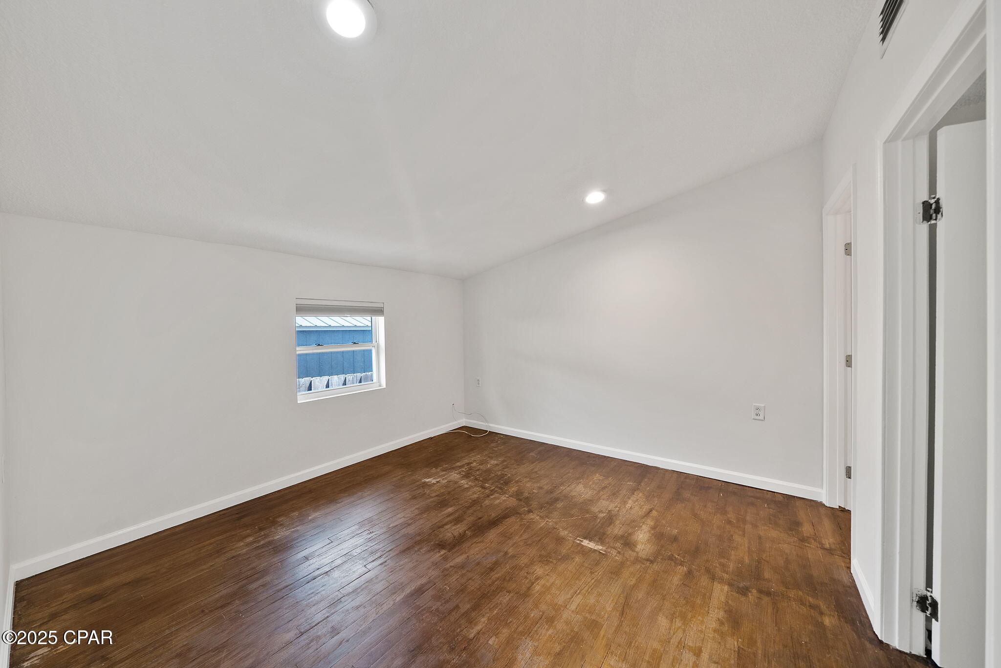 Image 22 For 1016 12th Street