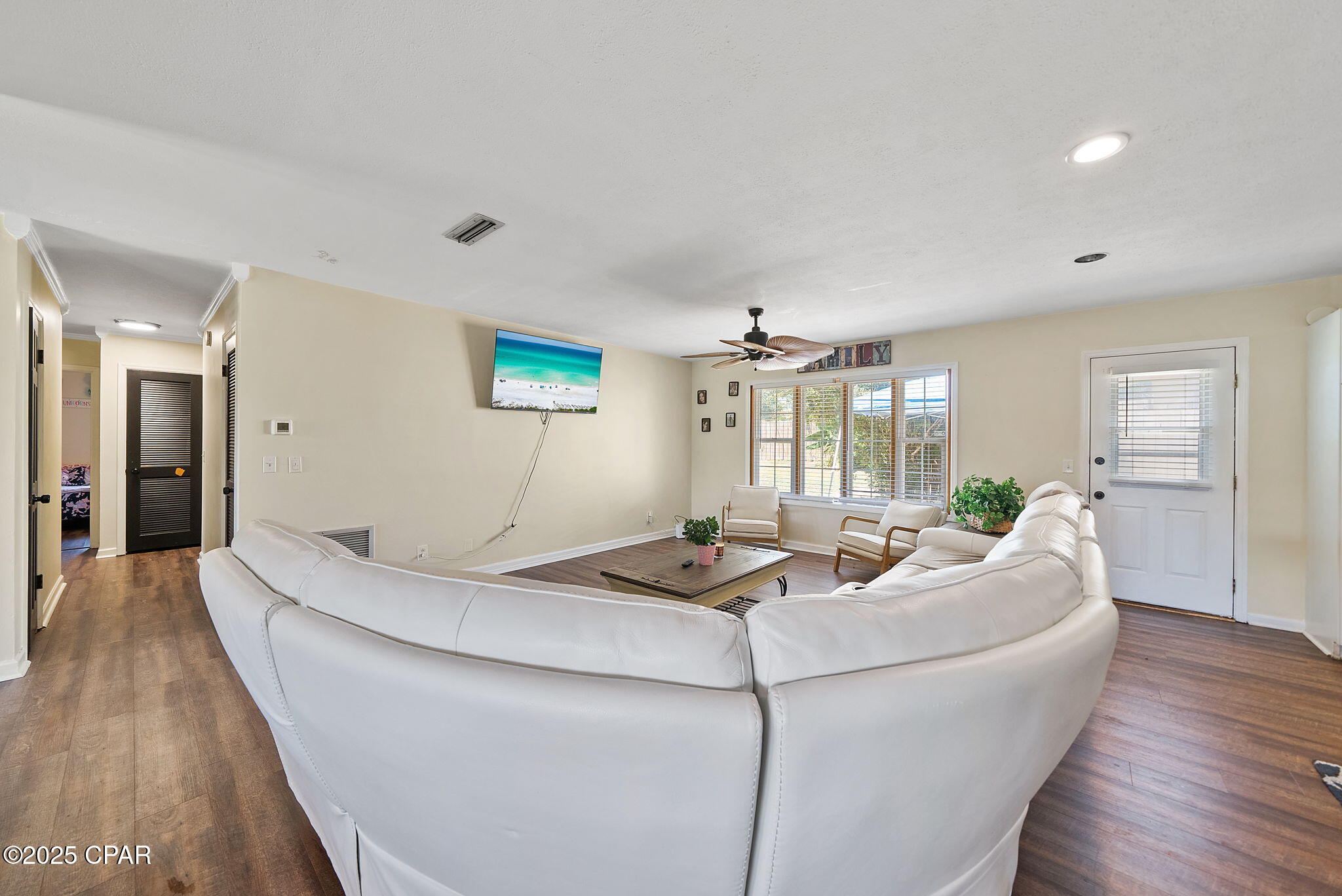 Image 29 For 1016 12th Street