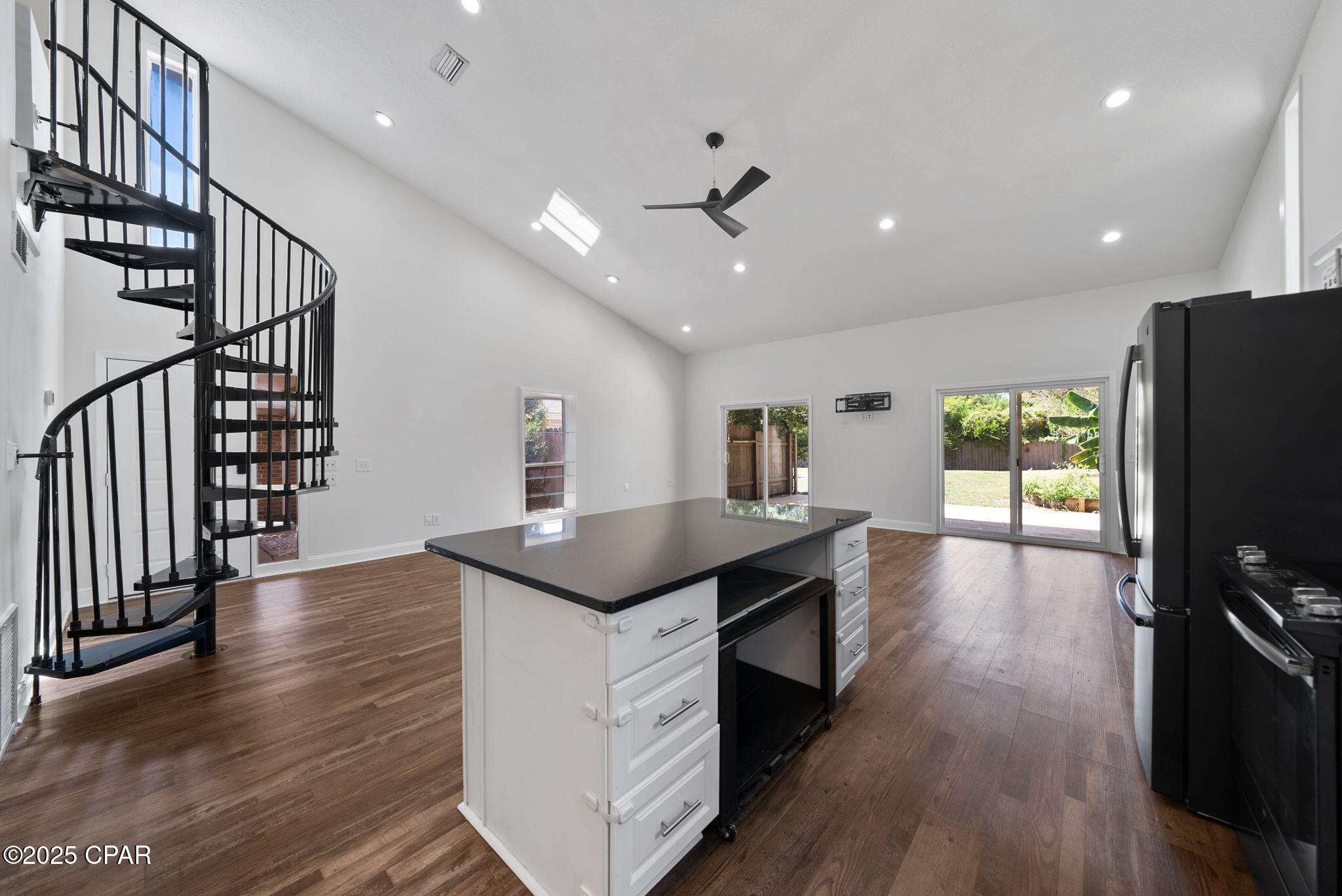 Image 9 For 1016 12th Street