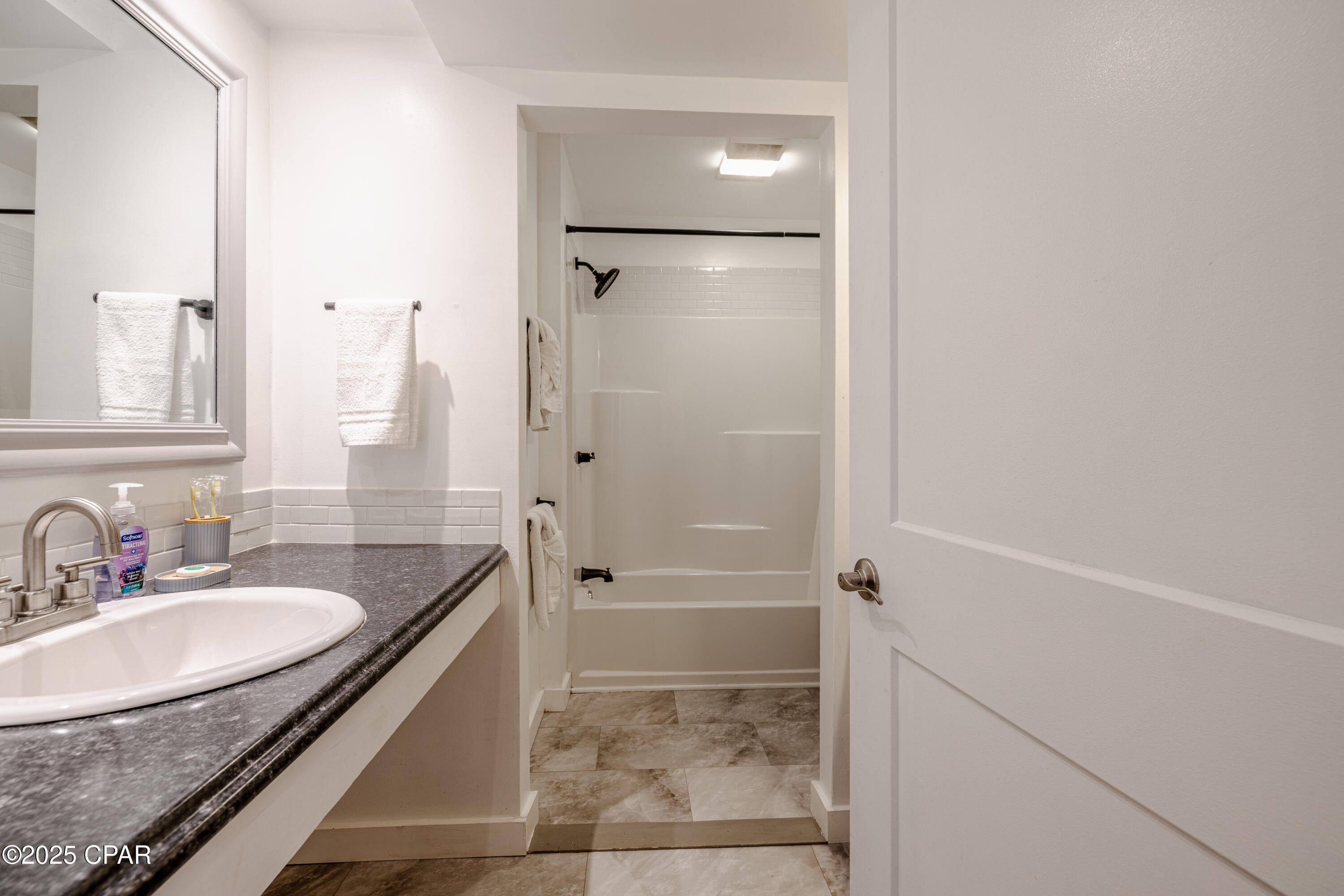 Image 10 For 1207 Buena Vista Boulevard