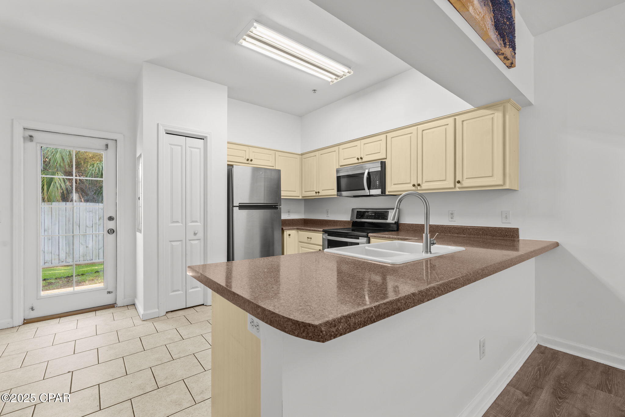 Image 11 For 8204 Annabellas Lane