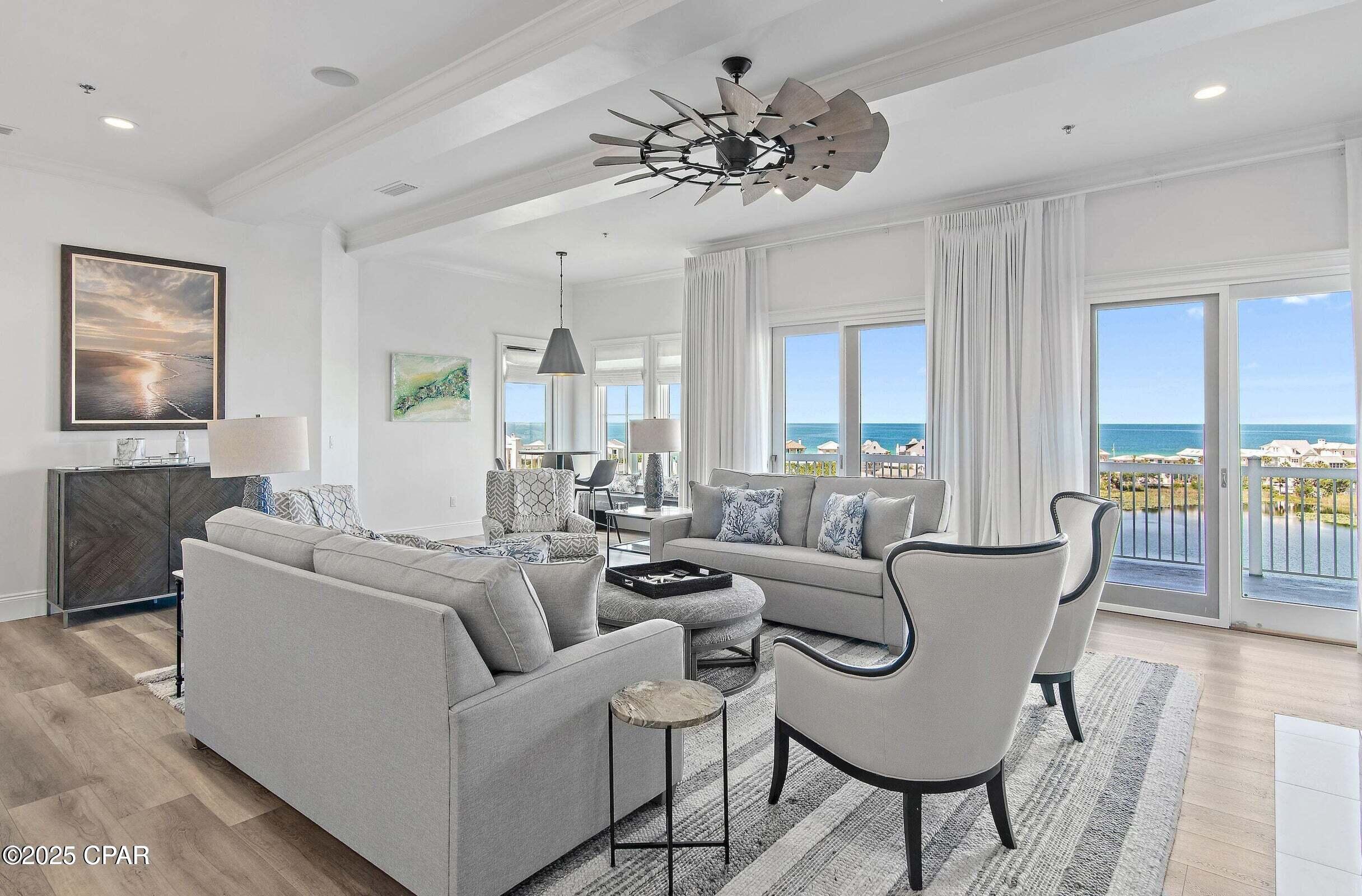 Listing photo id 11 for 116 Carillon Market Street 701