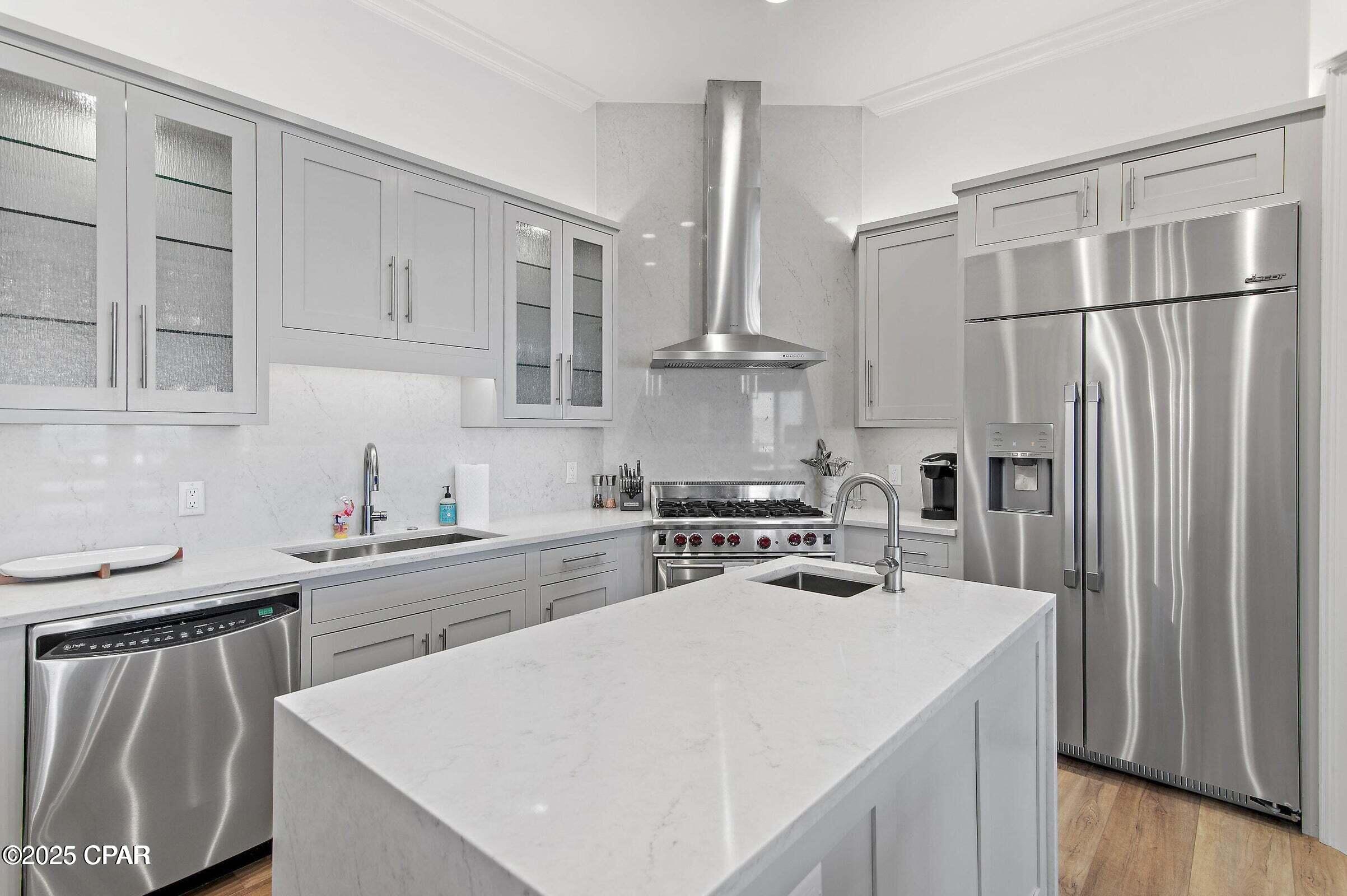 Listing photo id 16 for 116 Carillon Market Street 701