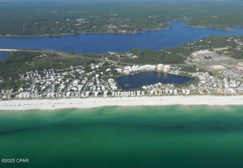 Listing photo id 35 for 116 Carillon Market Street 701