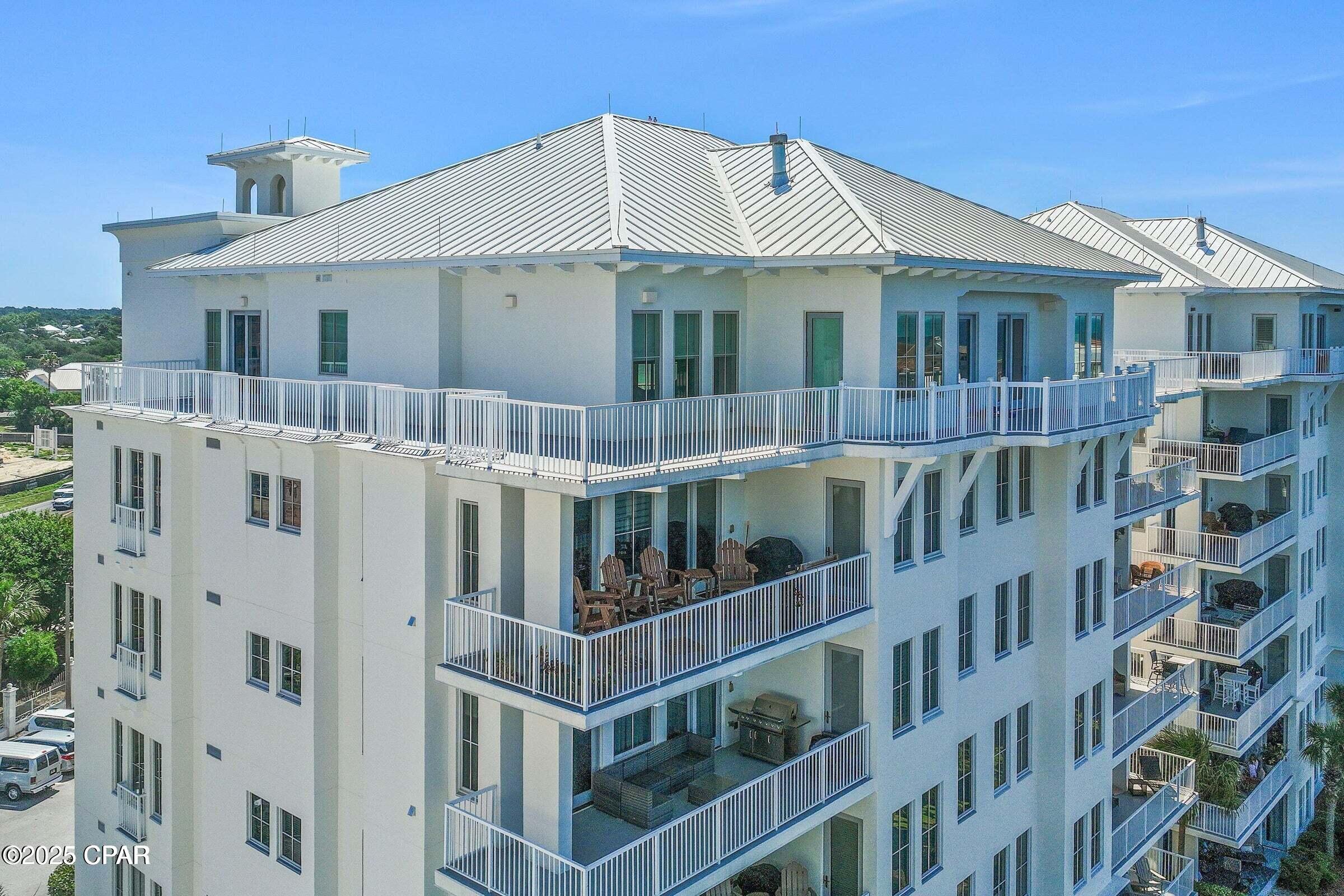 Listing photo id 5 for 116 Carillon Market Street 701