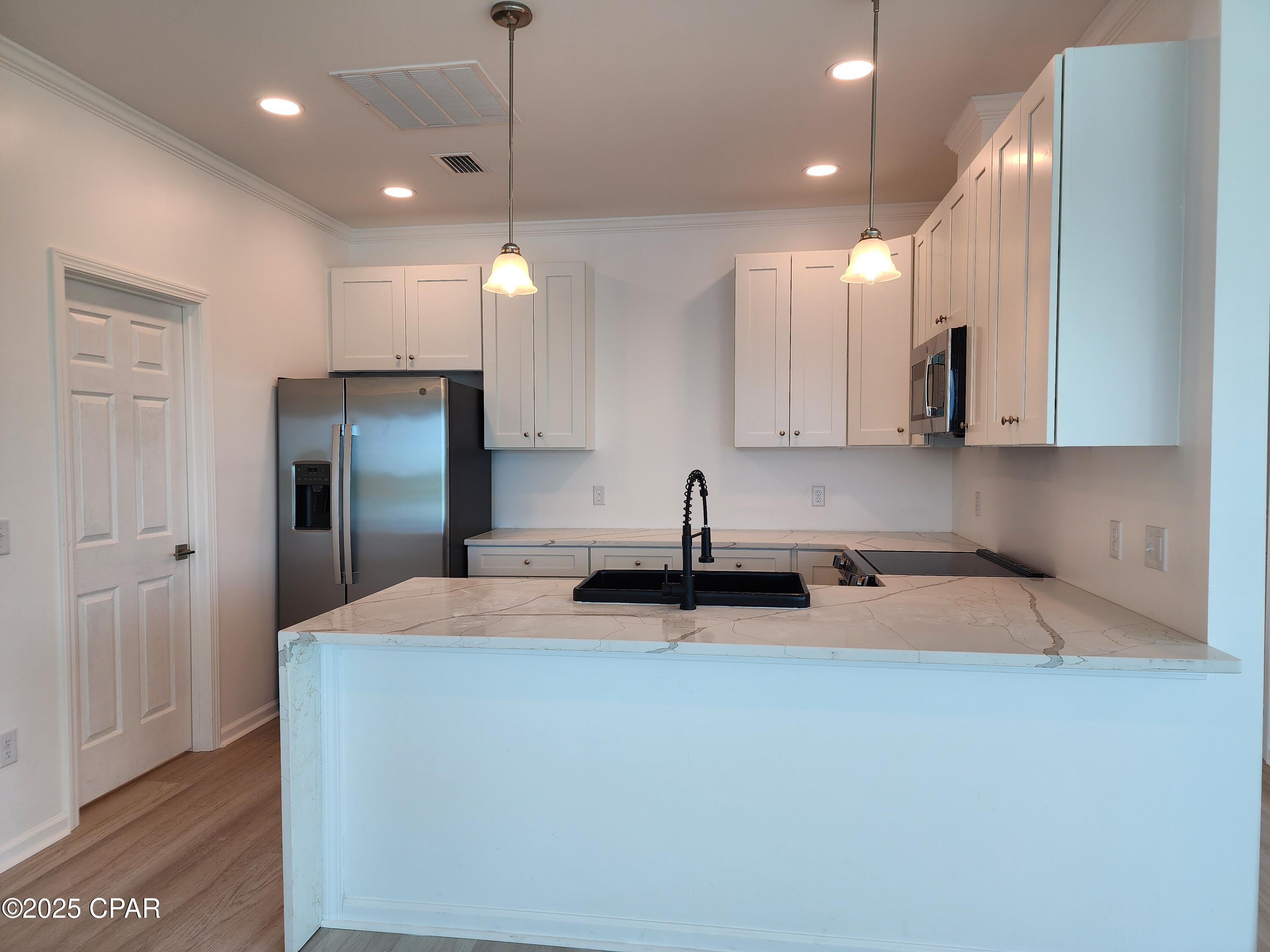 Image 10 For 300 Penny Court