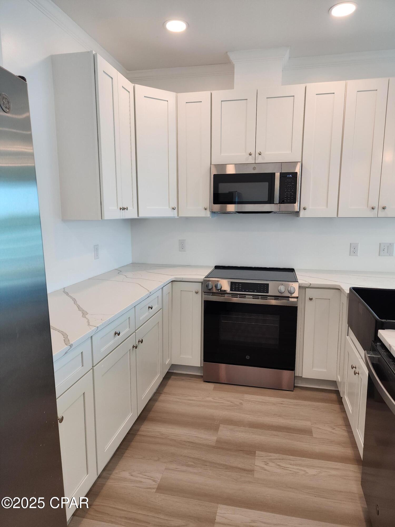 Image 14 For 300 Penny Court