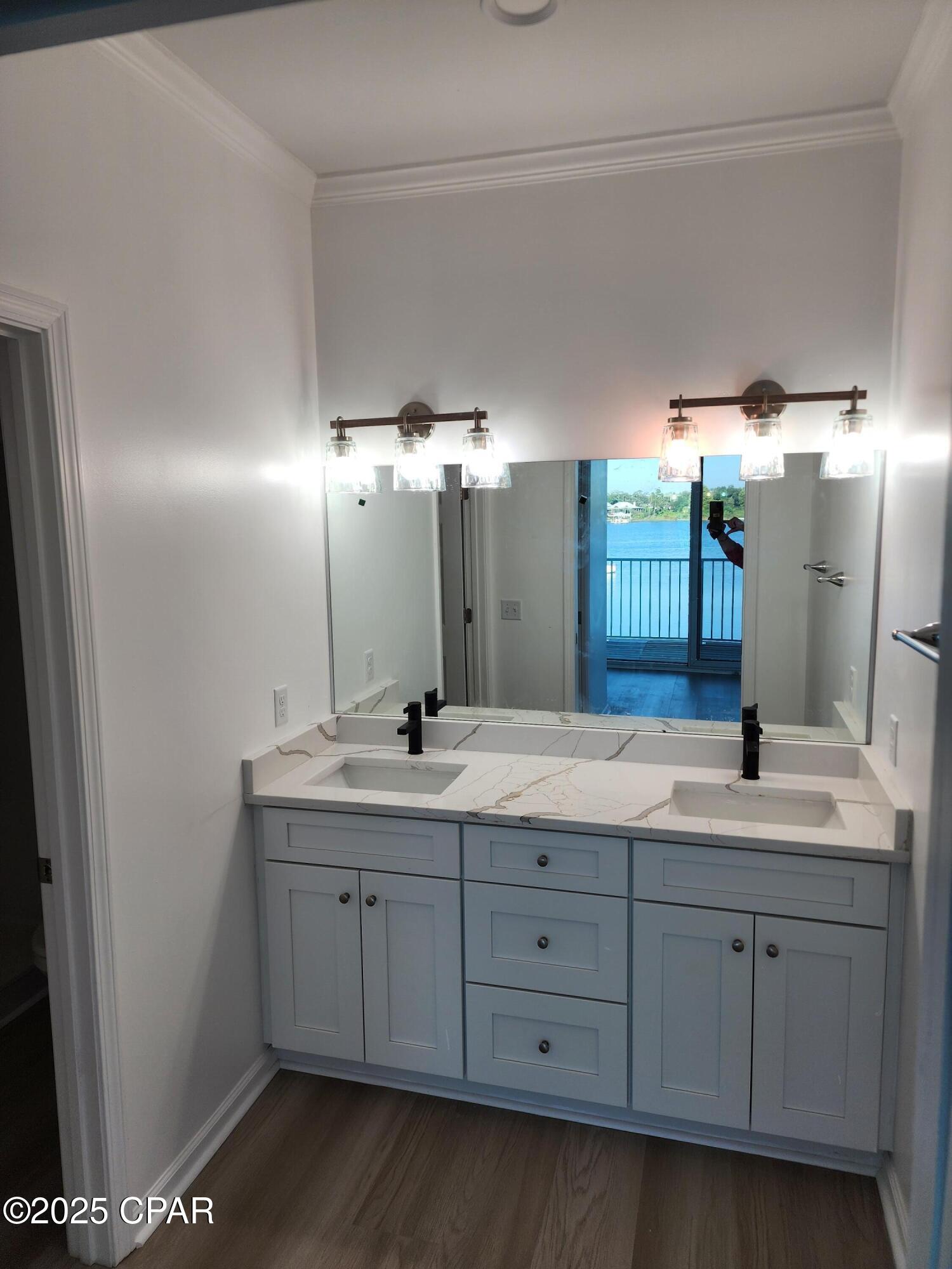 Image 37 For 300 Penny Court