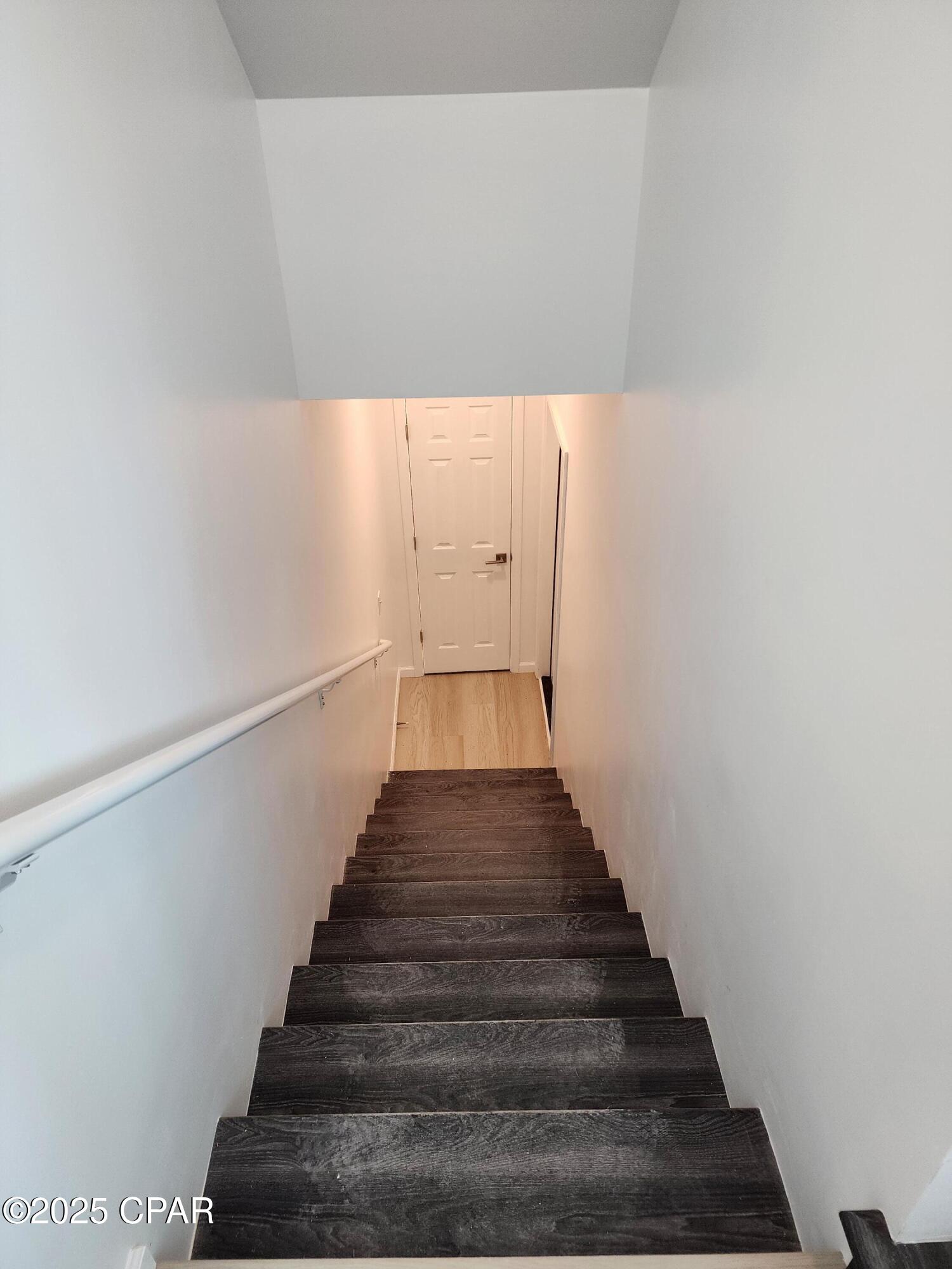 Image 39 For 300 Penny Court