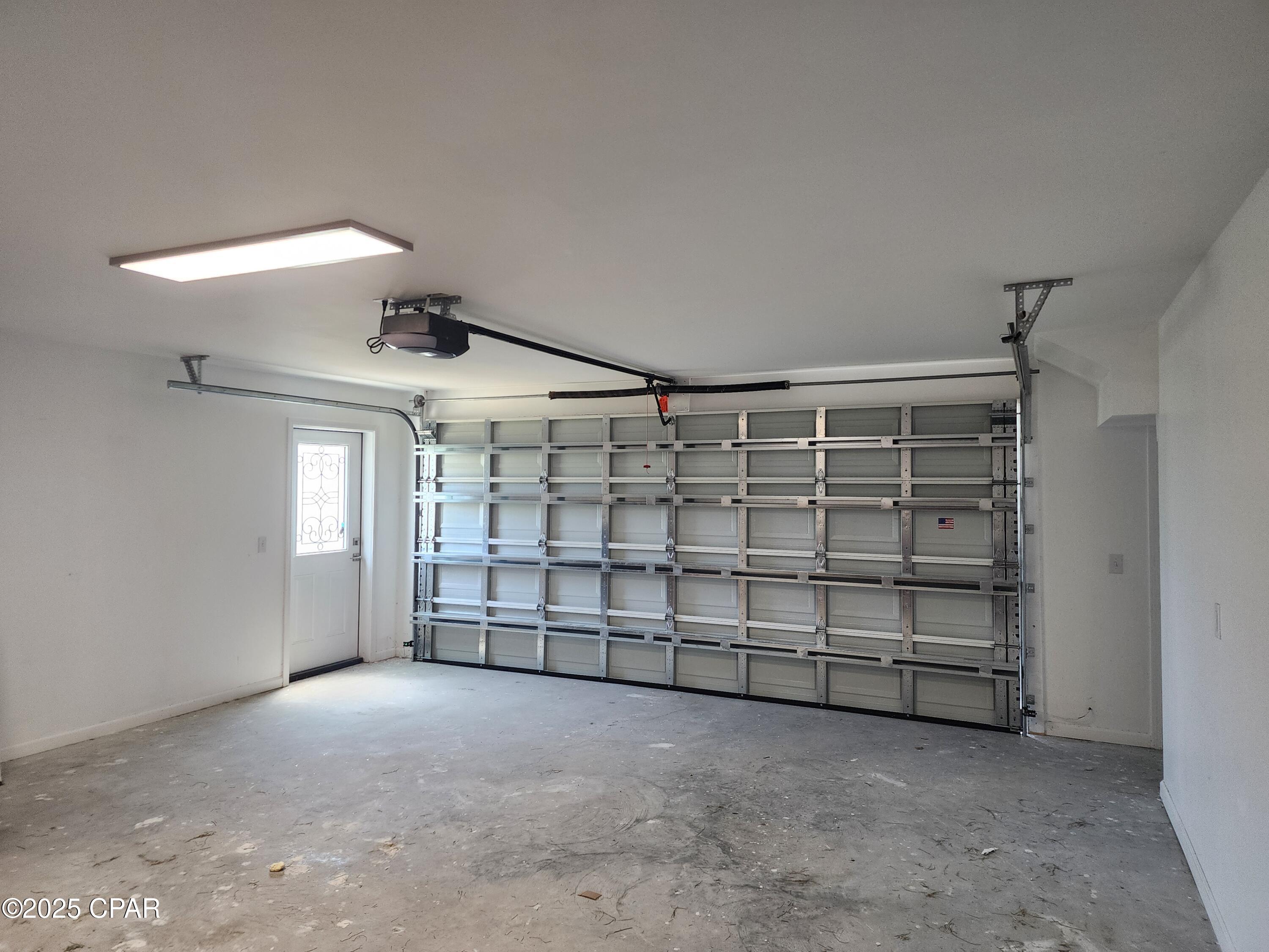 Image 44 For 300 Penny Court