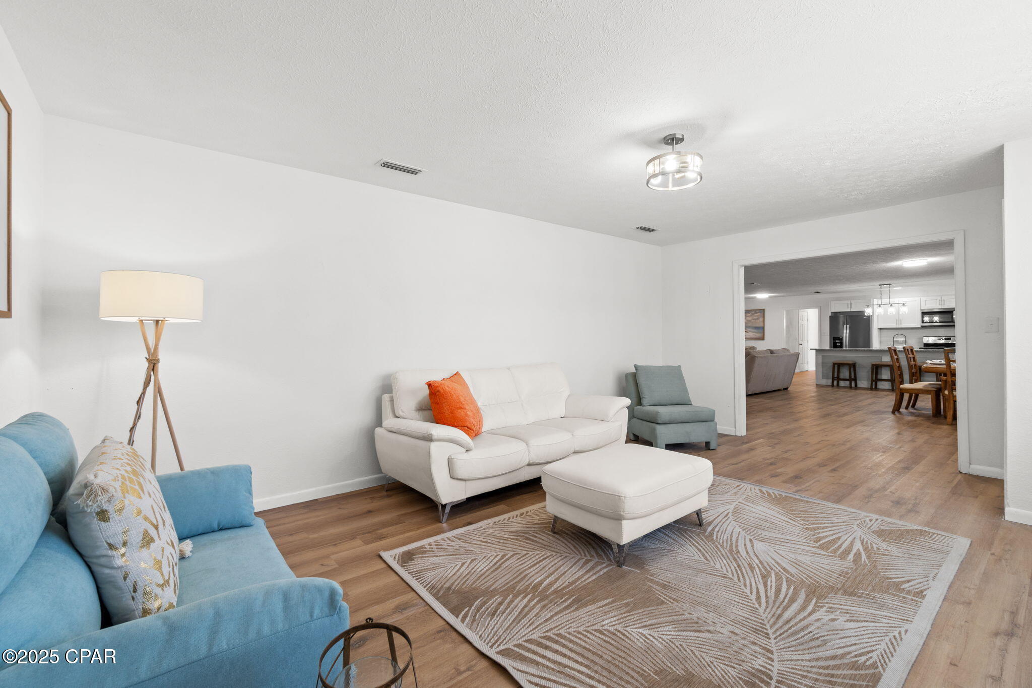 Image 13 For 2201 27th Street