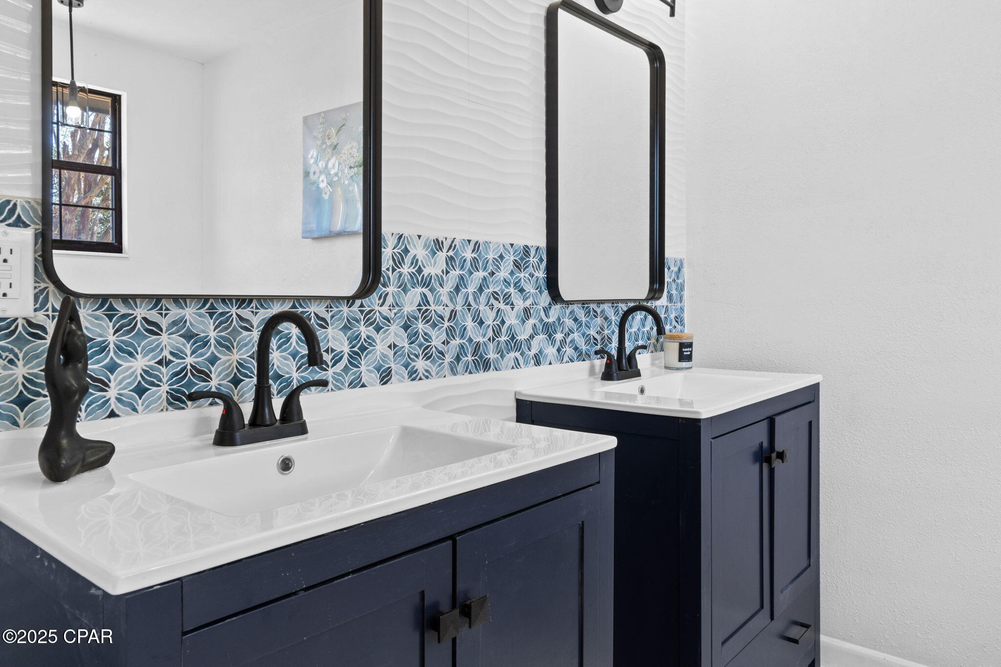 Image 28 For 2201 27th Street