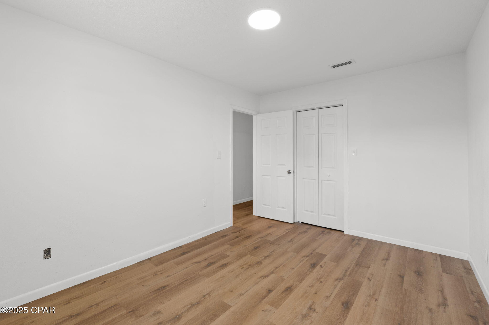 Image 35 For 2201 27th Street