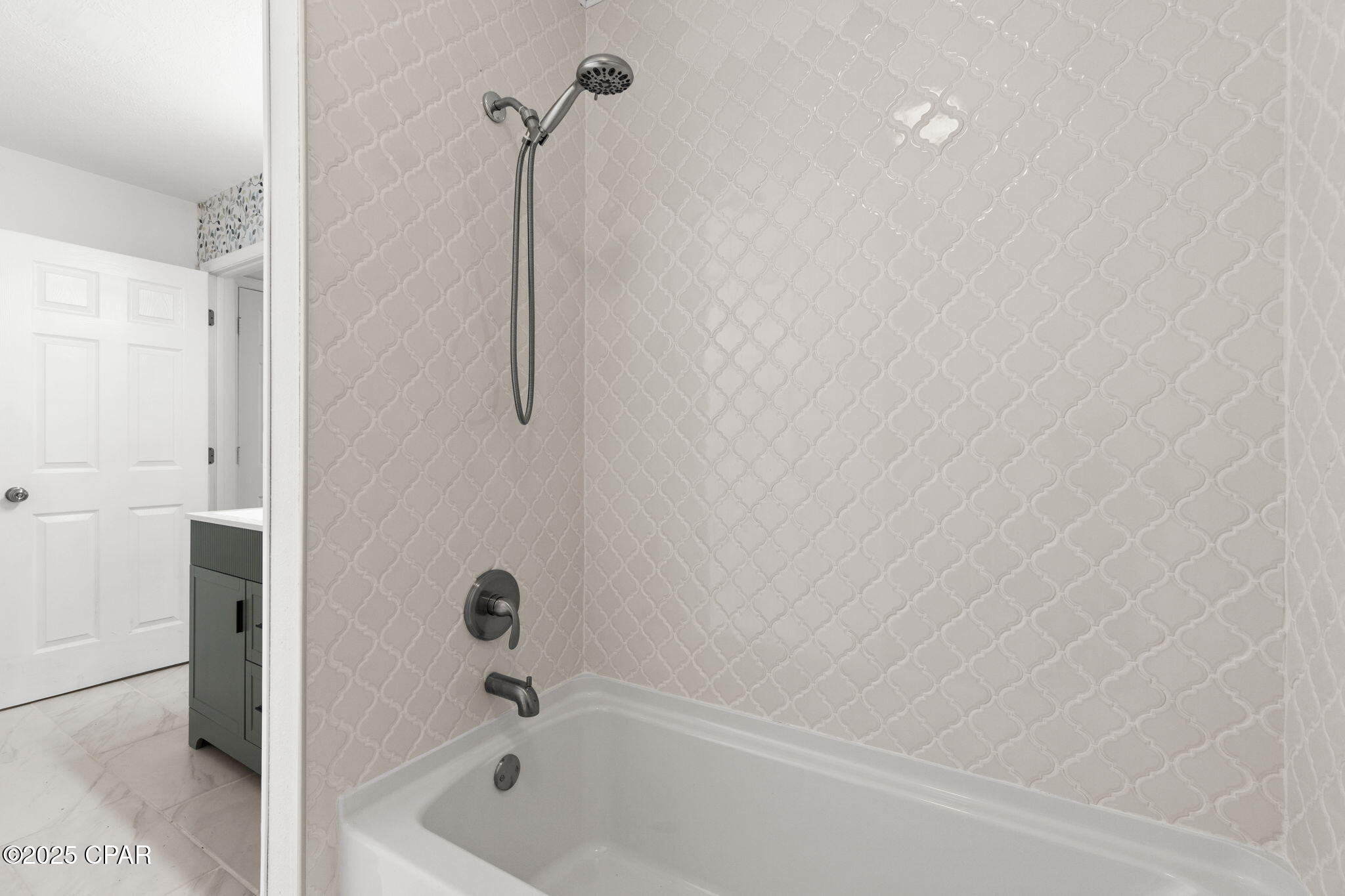 Image 50 For 2201 27th Street