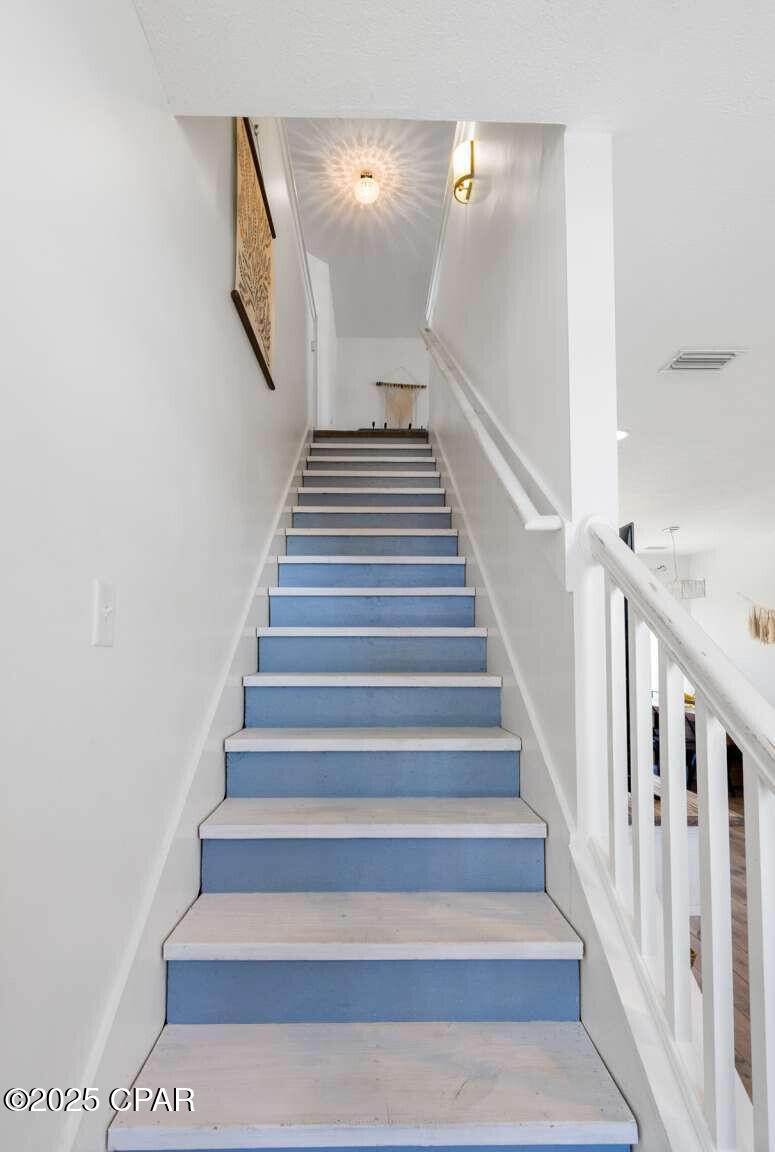 Image 20 For 423 Sea Breeze Drive