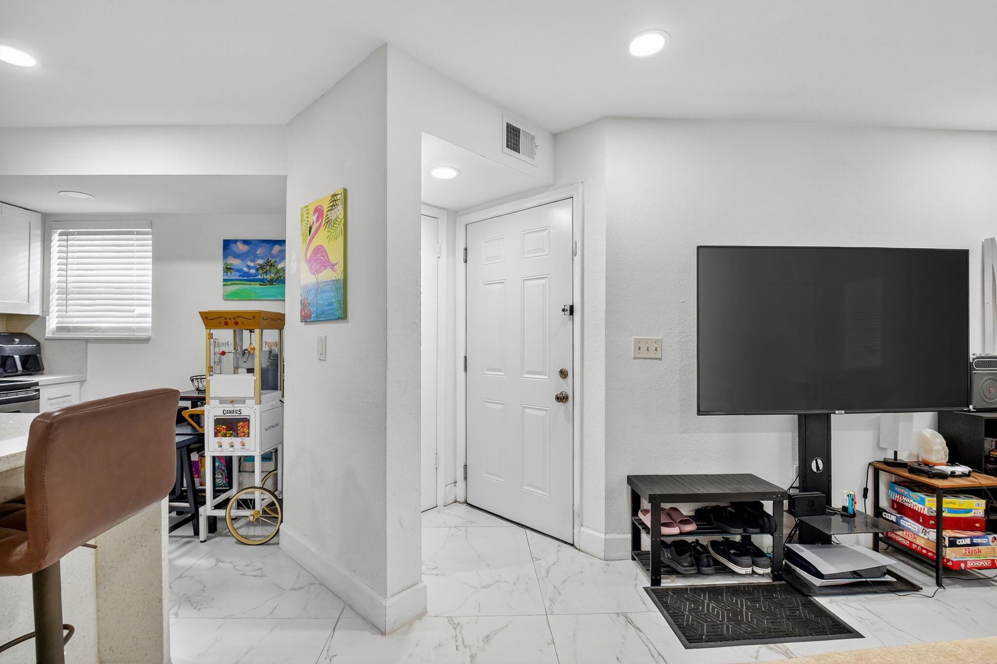 Homes for sale in West Palm Beach, FL | 1401 Village Boulevard #2012, West Palm Beach, FL 33409 | MLS# R11123479