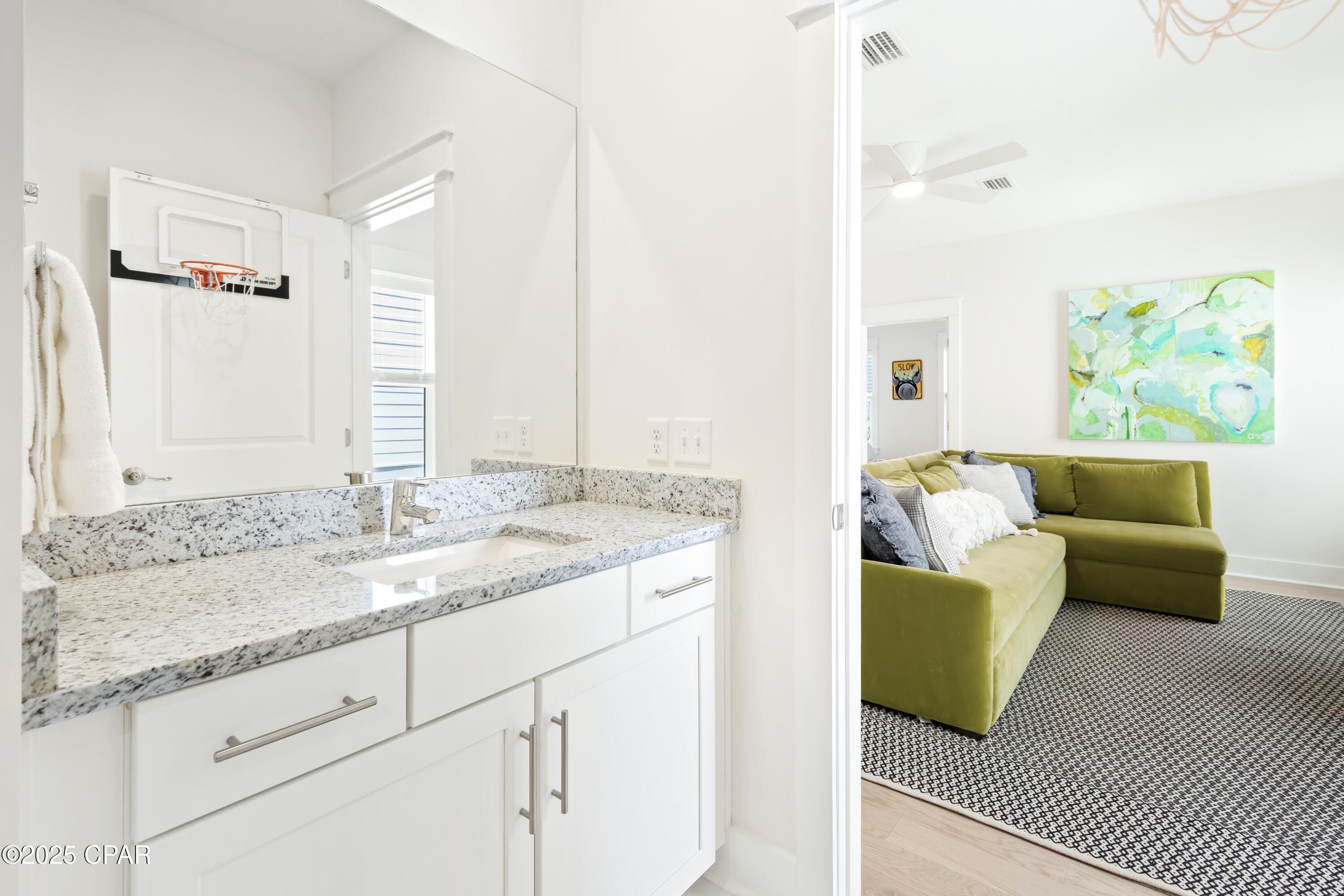 Image 24 For 29 Beach View Drive