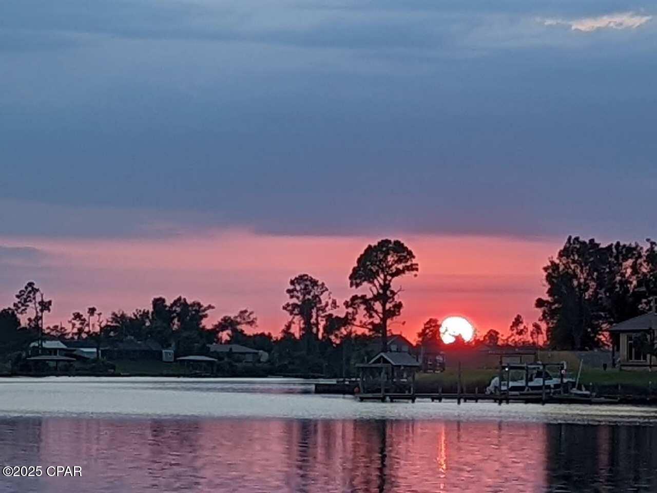 Image 3 For 808 Plantation Drive