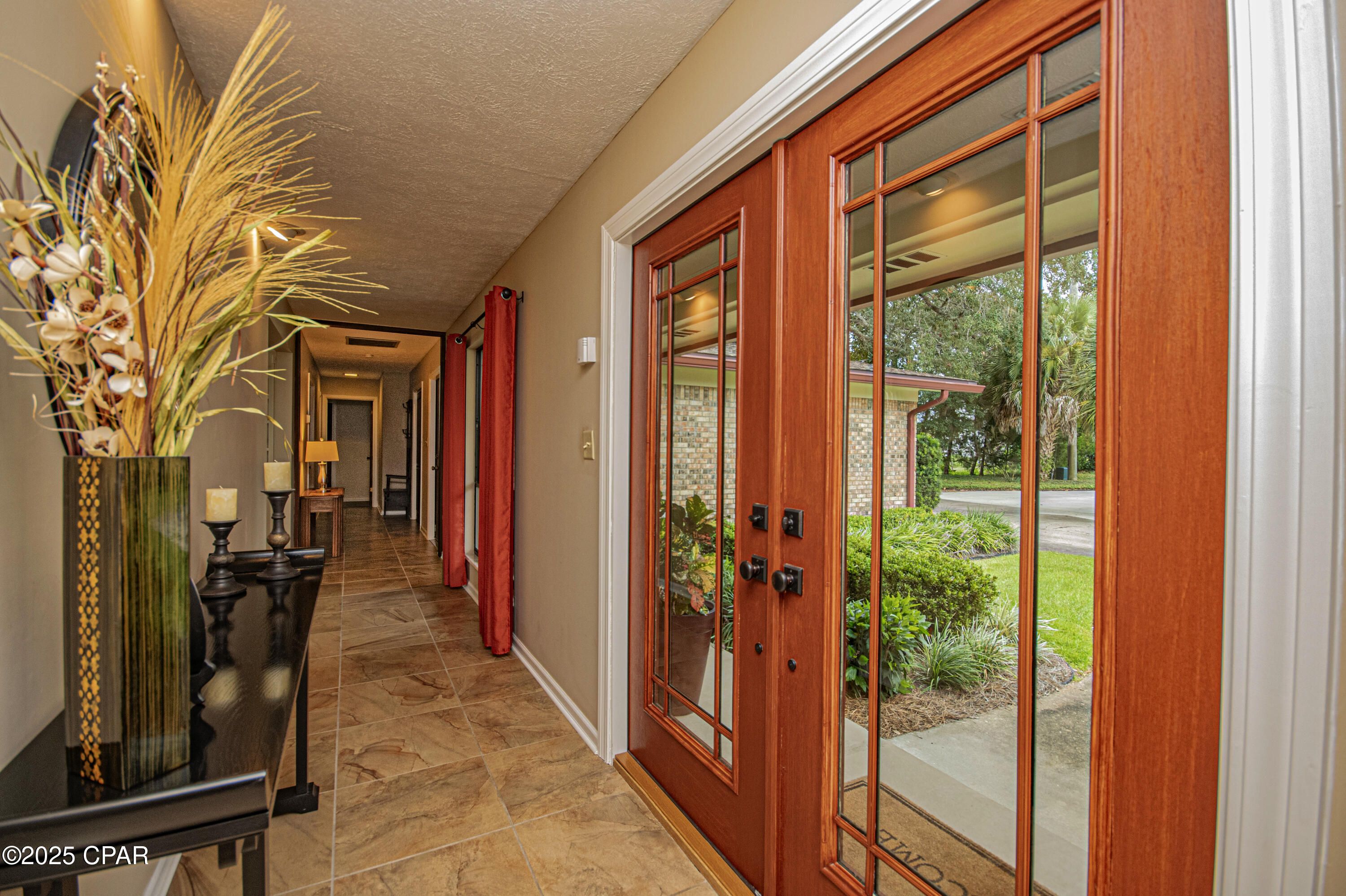 Listing photo id 31 for 808 Plantation Drive