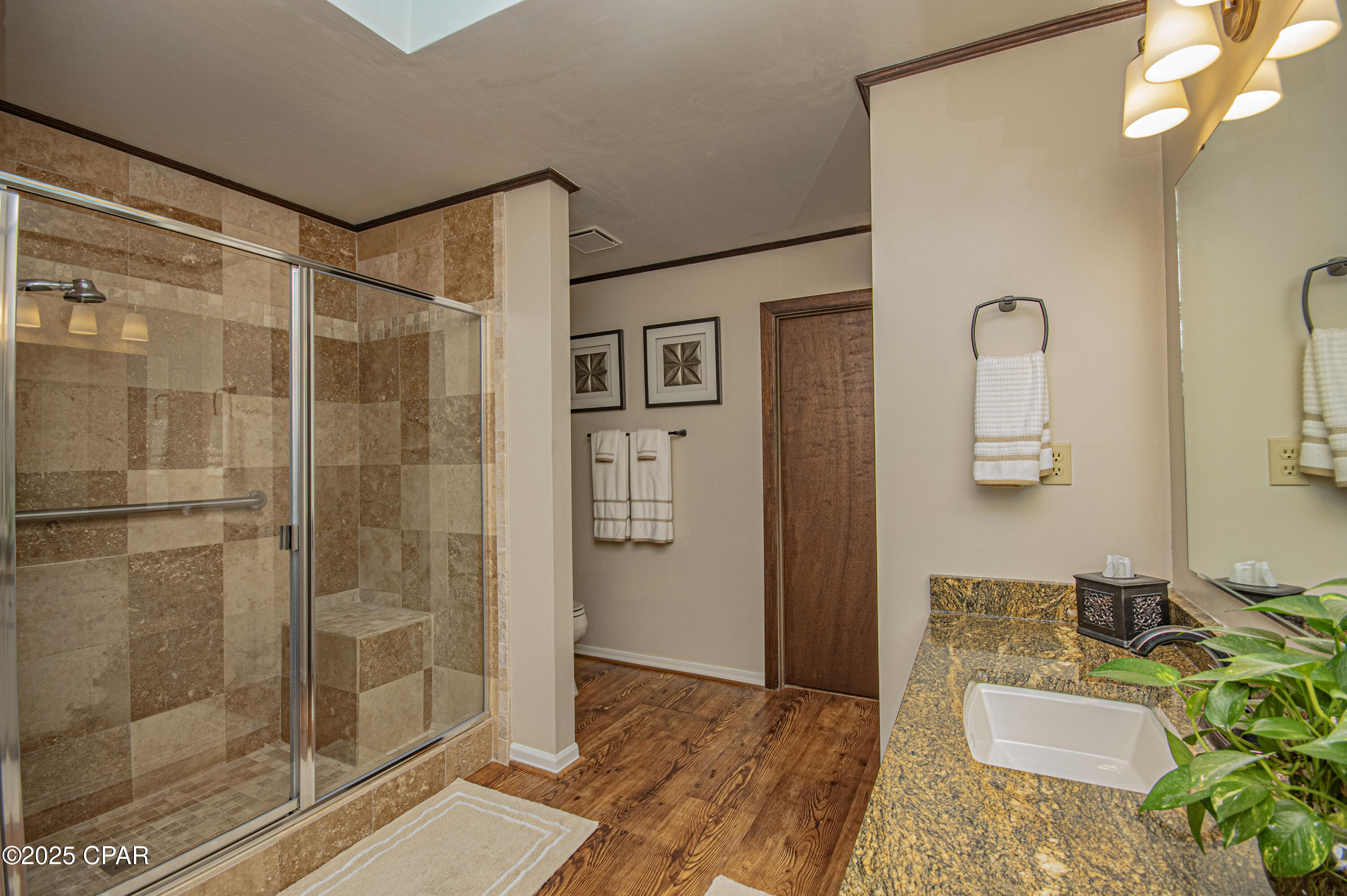 Listing photo id 43 for 808 Plantation Drive