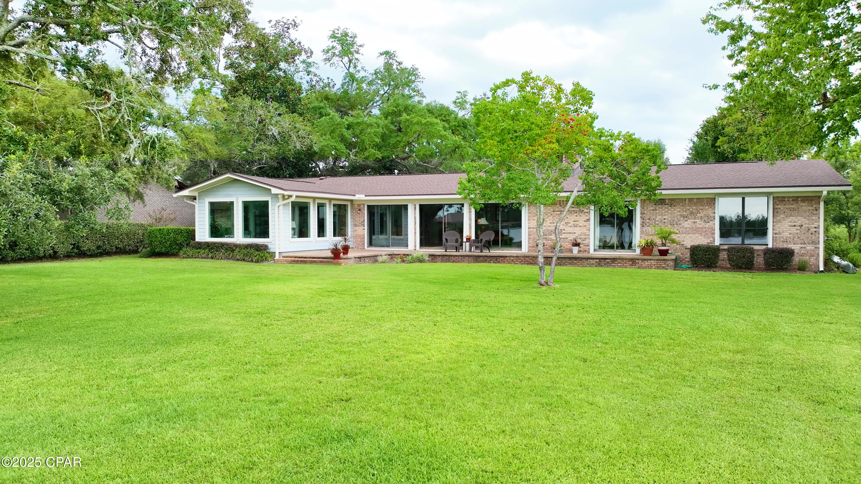 Listing photo id 62 for 808 Plantation Drive