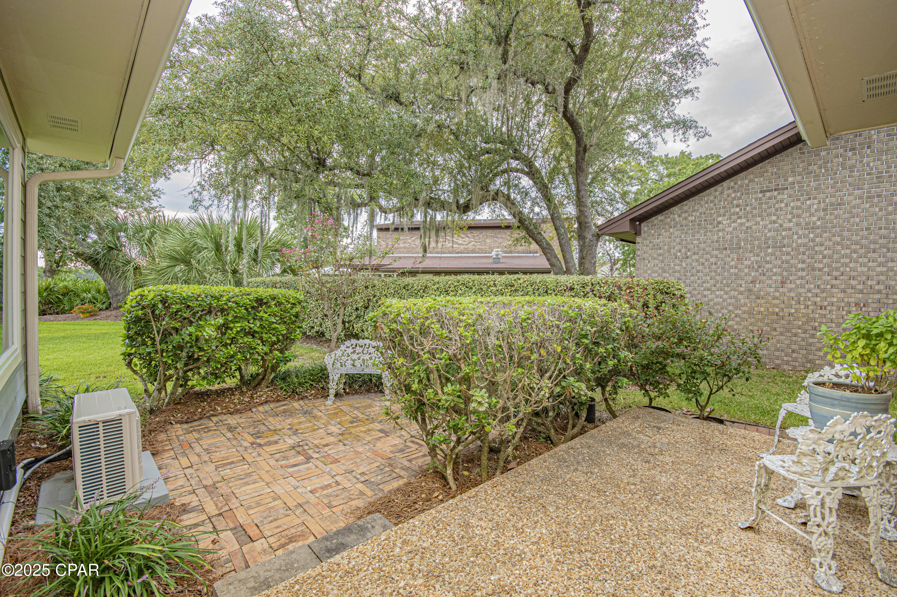 Listing photo id 64 for 808 Plantation Drive