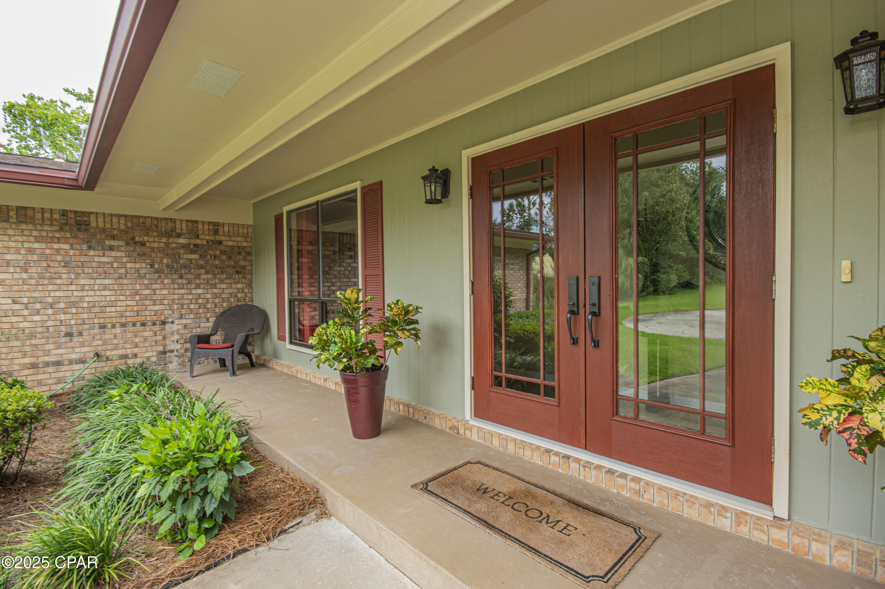 Listing photo id 7 for 808 Plantation Drive