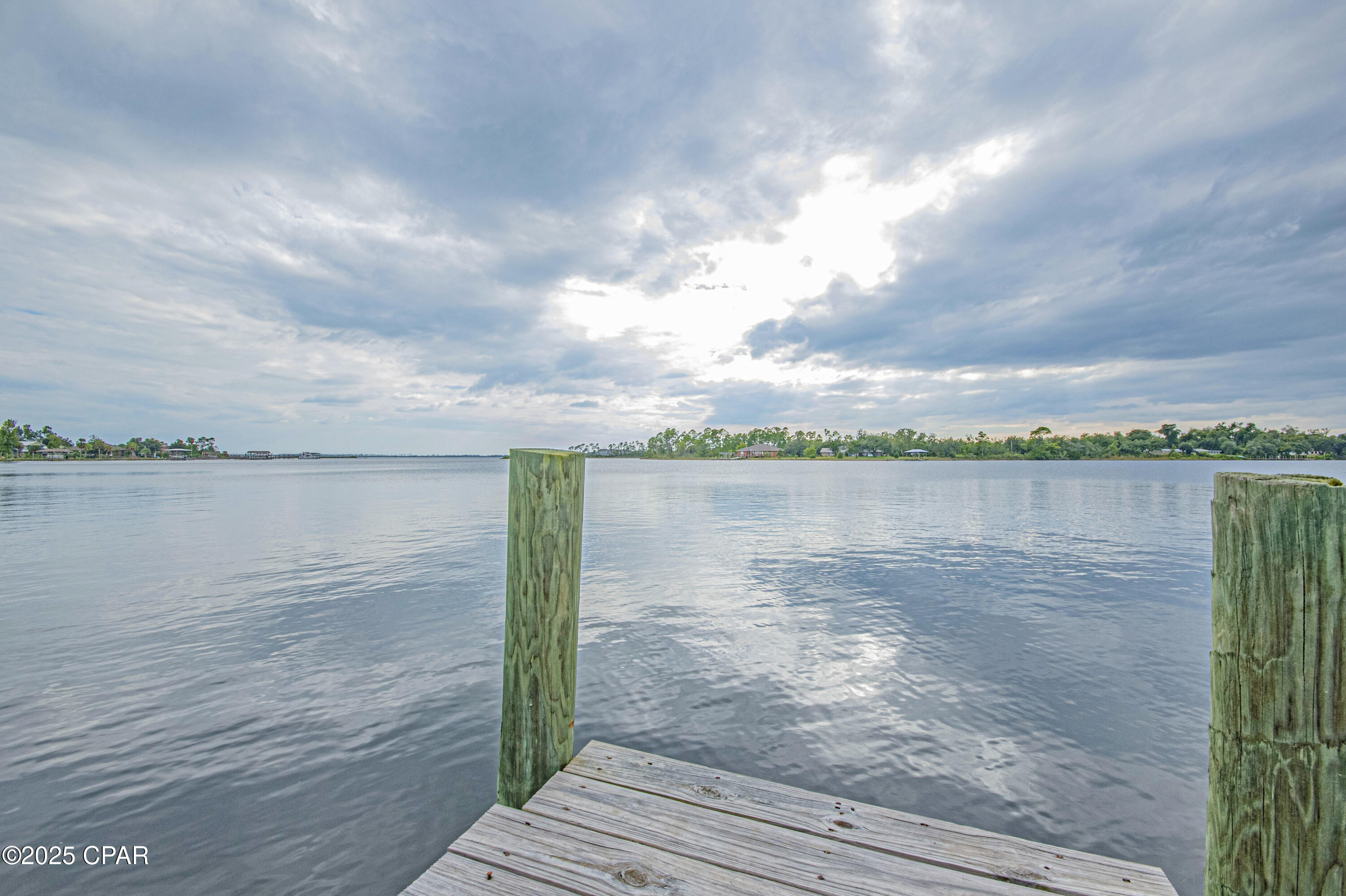 Listing photo id 72 for 808 Plantation Drive